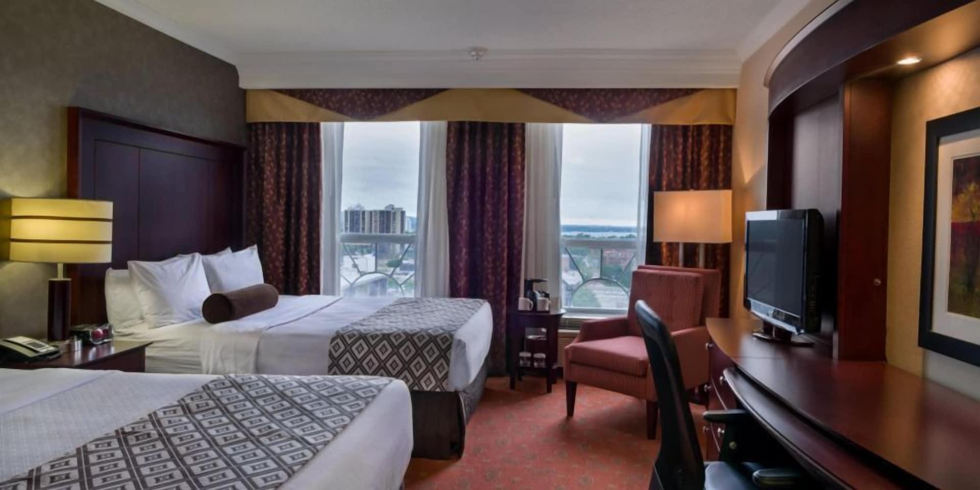 Hamilton Plaza Hotel And Conference Centre Dış mekan fotoğraf
