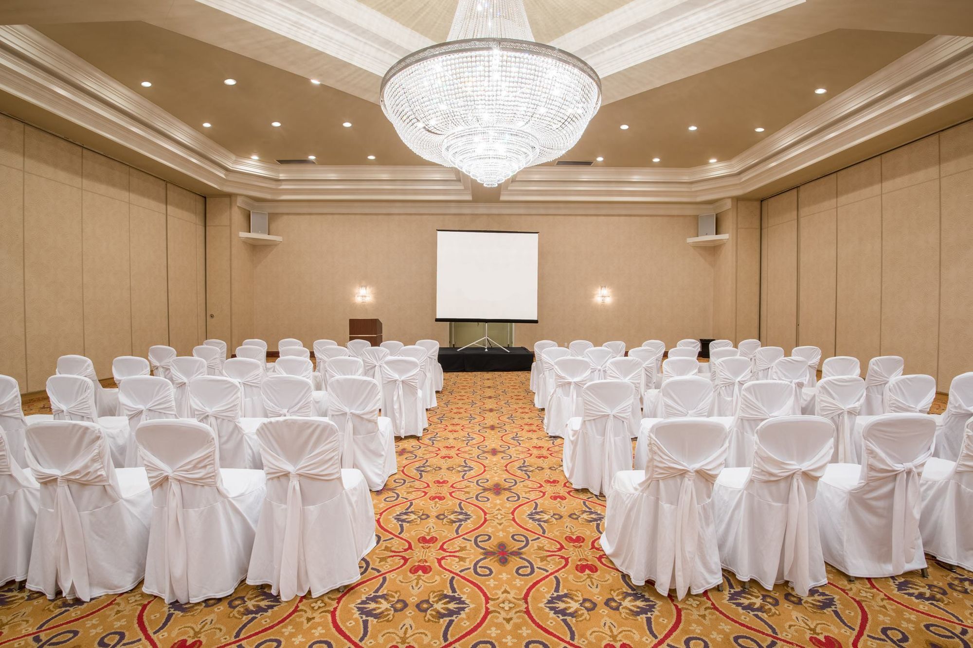Hamilton Plaza Hotel And Conference Centre Dış mekan fotoğraf